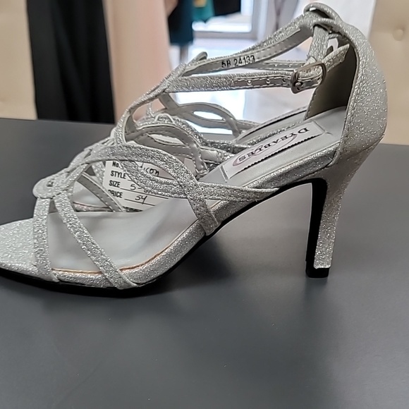 Benjamin Walk Heels "Madison" Silver" Glitter size 5 - Picture 2 of 6